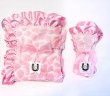 Max Daniel Animal Prints Baby Throw (Pink Giraffe)